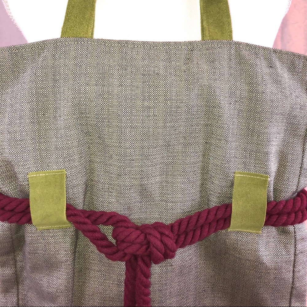 NWOT Green Canvas Shoulder Bag With Burgundy Rope Tie - Picture 4 of 7